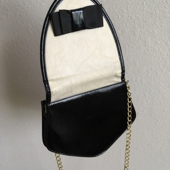 Vintage Tuxedo Bow Small Crossbody - Picture 4 of 8